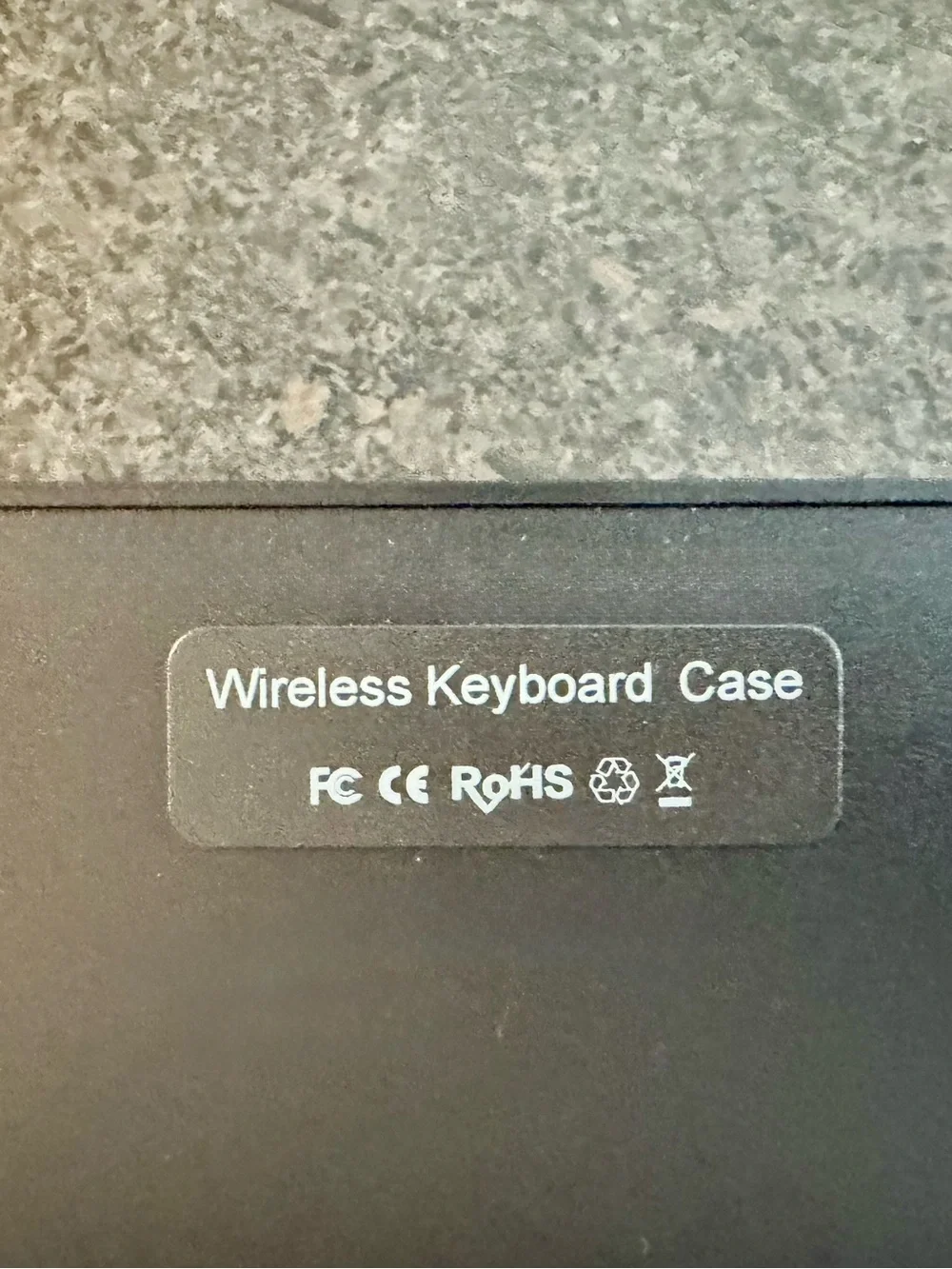 Bluetooth Touchpad Keyboard Case for iPad Pro 11